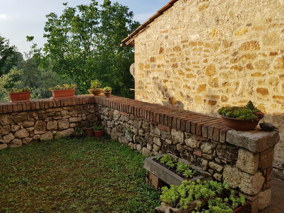 Guest House Il Giardino Colle Val D'Elsa Exterior foto