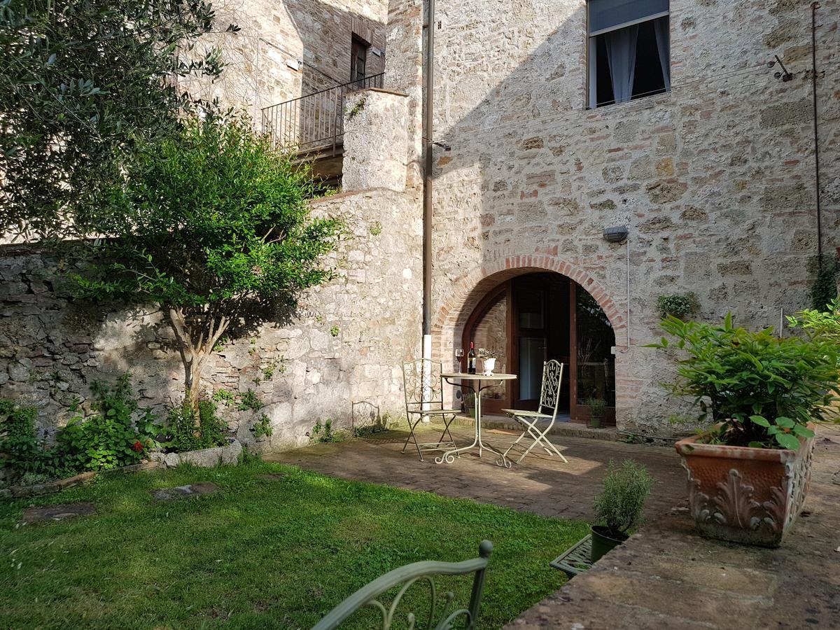 Guest House Il Giardino Colle Val D'Elsa Exterior foto