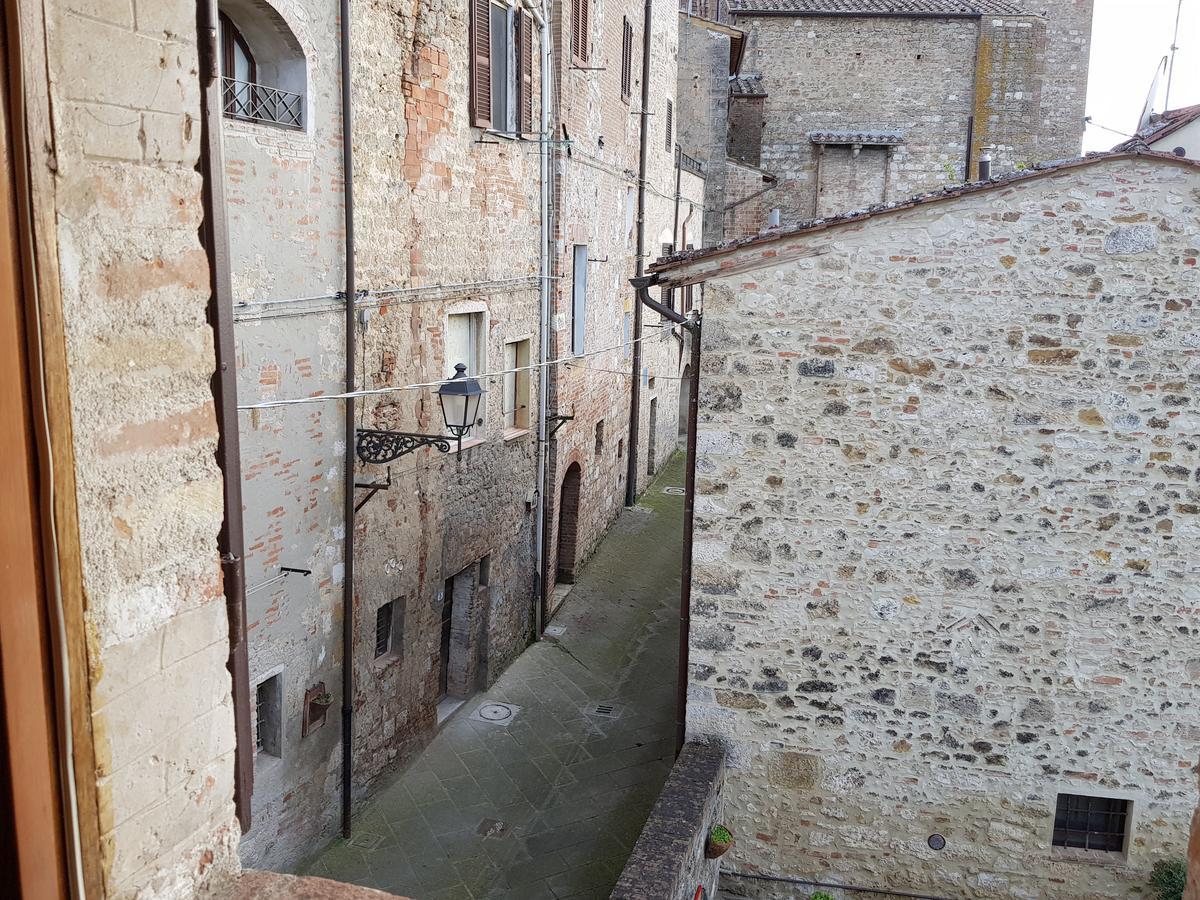 Guest House Il Giardino Colle Val D'Elsa Exterior foto