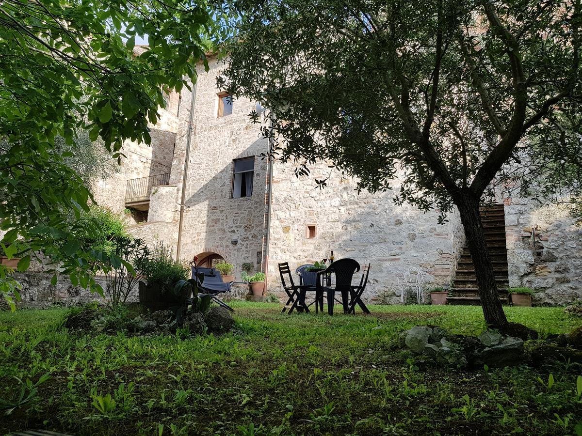 Guest House Il Giardino Colle Val D'Elsa Exterior foto