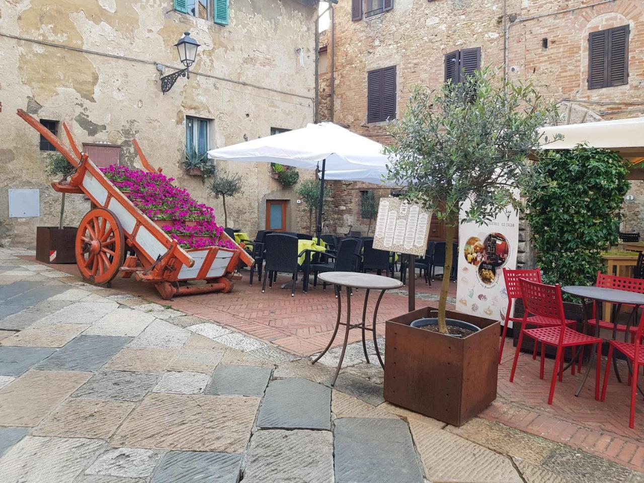 Guest House Il Giardino Colle Val D'Elsa Exterior foto