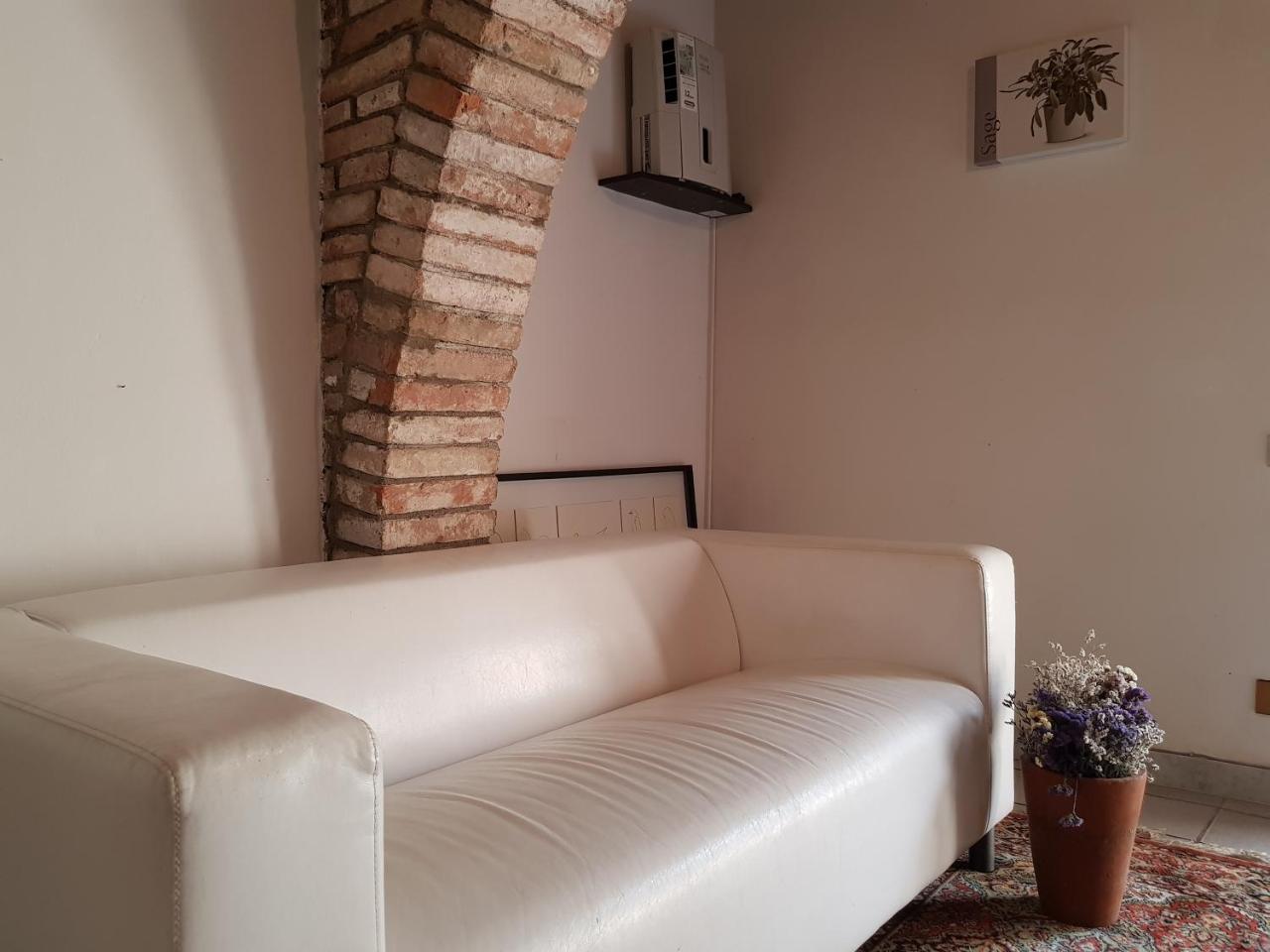 Guest House Il Giardino Colle Val D'Elsa Exterior foto